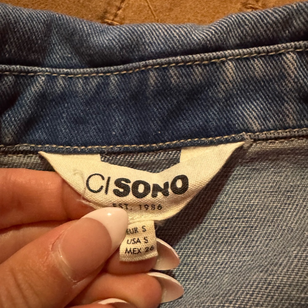 Jean Jacket - Picture 2 of 2